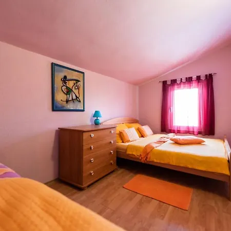 Karen Apartment *