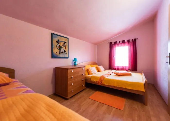 Karen Apartment *